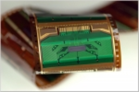 삼성전자가 양산 성공한 초절전형 PDP用 256채널 디스플레이구동칩