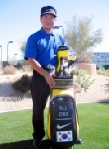 쌍용자동차의 뉴체어맨 홍보 대사로 한국이 낳은 세계적 골프 스타 최경주 선수가 활약한다. 쌍용자동차는 최경주 선수의 골프에 대한 사랑과 세계 최고를 향한 열정을 통해 뉴체어맨이 추