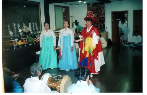 중요무형문화재 제82-나호 서해안배연신굿 및 대동굿 보유자 인정예고자 김매물