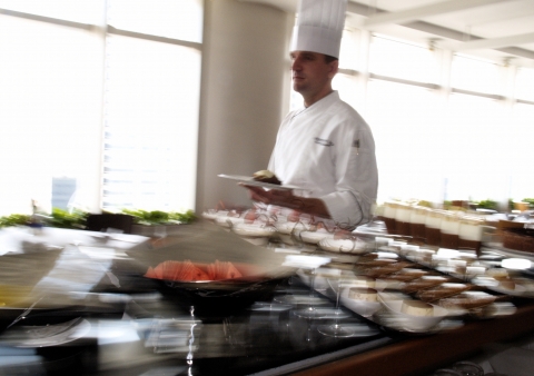 COEX InterContinental Seoul’s Sky Lounge ‘Happy Lunch’