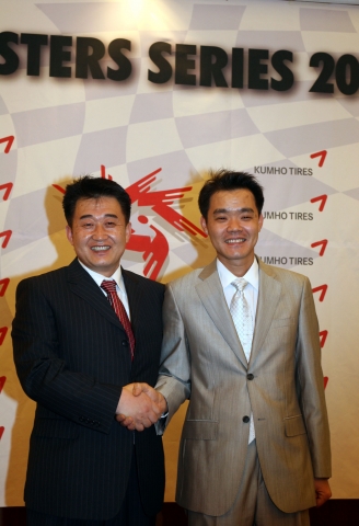 GTM 시리즈를 개최하는 (주)ROM의 최광년대표와 엑스타 타임트라이얼 레이스를 개최하는 (주)HB의 곽창제대표