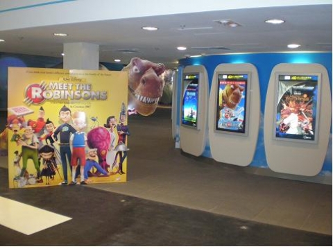 금년 5월 개봉 예정인 디즈니의 3D입체영화‘미더로빈슨’홍보관