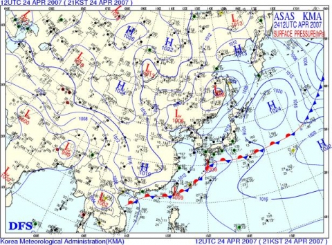 지상일기도(4월 24일 12 UTC)
