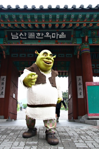 남산 한옥마을과 인사동에 ‘슈렉’이 떴다