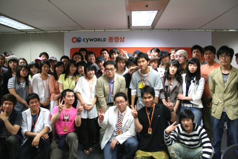 싸이월드는 양질의 동영상 문화 선도를 위해 101명의 동영상 프로튜어들을 싸이PD를 선발, 5월 7일 오후 6시 SK커뮤니케이션즈 본사 대강당에서  ‘싸이PD 제1기 발대식’을 가