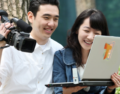 SK텔레콤, HSDPA 상용서비스 1주년...HSUPA서비스 계획 밝혀