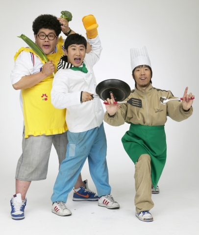 인터파크마트가 장안의 화제 SBS 웃찾사 ‘서울나들이’팀의 이동엽, 박영재, 이광채 세명을 동시에 모델로 계약했다. 