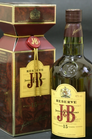 ‘J&B 리저브’ 