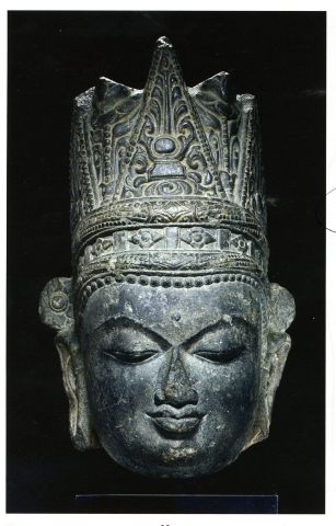 보관을 쓴 부처, 팔라시대, 10-11세기, 높이 48.2cm