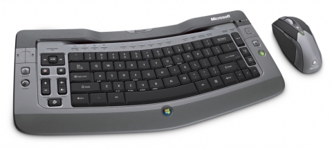 무선 엔터테인먼트 데스크톱7000 (Wireless Entertainment Desktop 7000)
