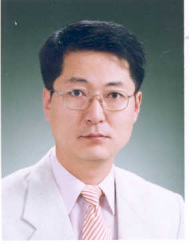 석기준 동명대학교 부산과학문화센터장