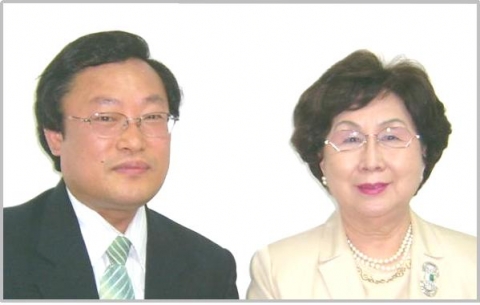 왼쪽으로부터 박인과, 차원갑 공동대표