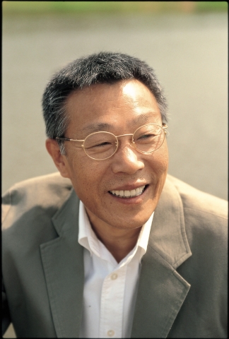우리시대 대표 작가-황석영