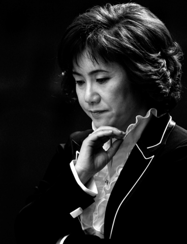 지휘 김덕규(예술감독 겸 상임지휘자)