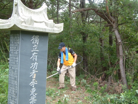 대전지방보훈청 보훈사랑회, 제62주년 광복절 맞아 묘소단장