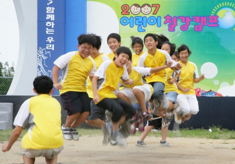 포항제철소, 2007년 어린이 철강캠프 열어