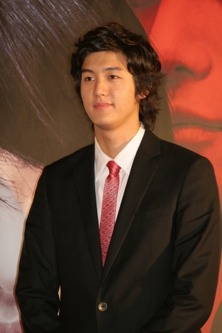 이기우