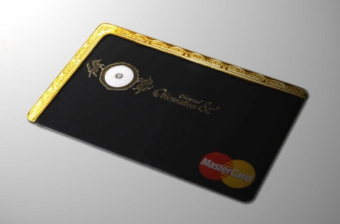 Dubai firstbank에 공급하는 VVIP용 카드(Royal Legend series)
