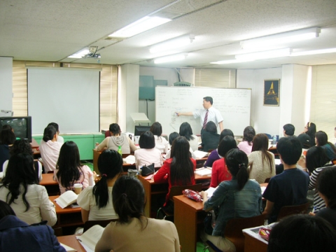 국제회의전문가과정 수업장면