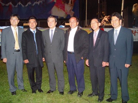 사진 2.