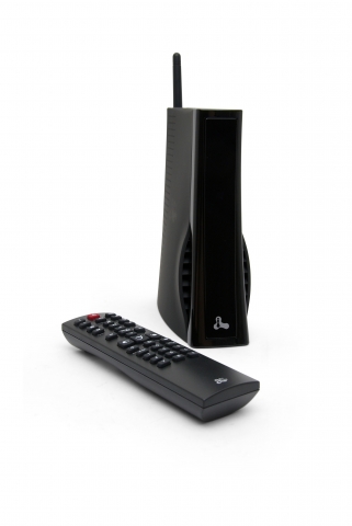 디지털 리빙룸 솔루션인 ‘i-라이브 PTX’ (PC-to-TV-BoX)