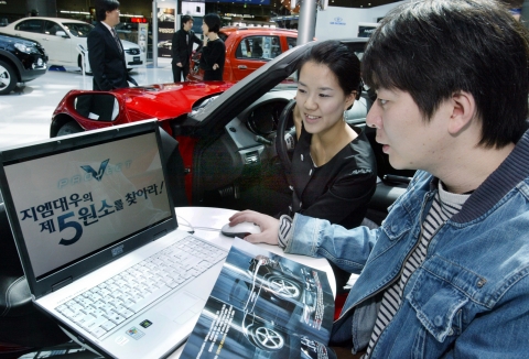 GM DAEWOO가 10월 17일 회사 창립 5주년을 맞아 오는 17일부터 11월 23일까지 5주간에 걸쳐 GM DAEWOO 차량 5대를 경품으로 제공하는 '프로젝트V -