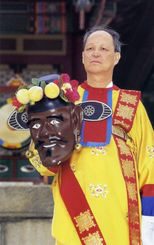처용무 보유자 김중섭