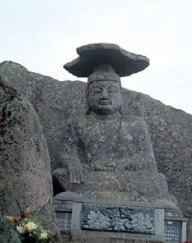 관봉 석조여래좌상