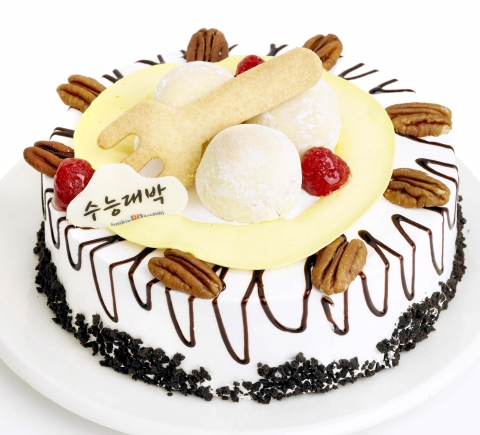 '합격3종세트' 아이스크림 케이크