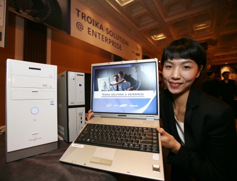 '트로이카 솔루션@엔터프라이즈'는 기업의 IT 자원 관리를 위한 원스톱 서비스로, 기업 고객들은 이를 통해 기업 내 수많은 PC들을 통합 관리할 수 있고 업무 중단으로 인한 시간도 대폭 절감할 수 있다.