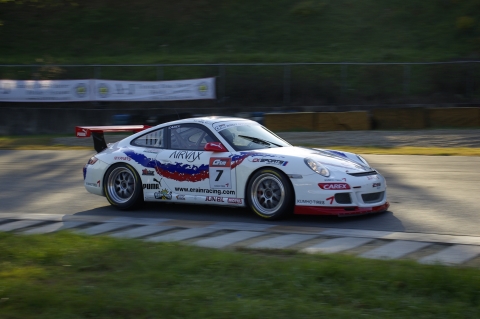 우승 질주 이레인 레이싱팀의 머신