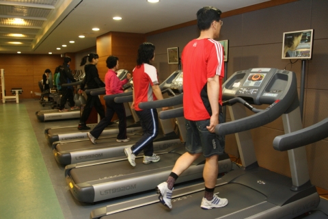 6일 포항시 청사내 직원 헬스장이 개장됐다