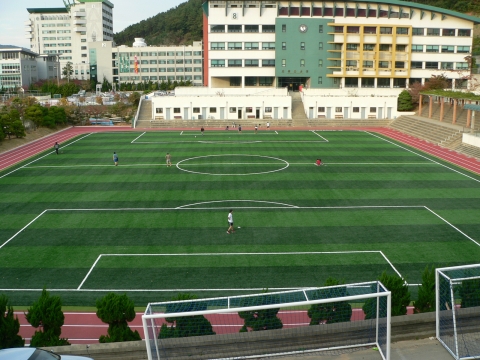 인조잔디운동장 전경