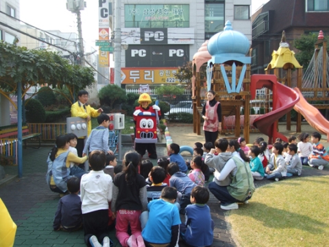 119 어린이 안전스쿨 － 소방기기(감지기, 경종 등) 기능설명 및 작동체험