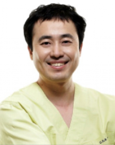 끌리닉에스 안재석 원장