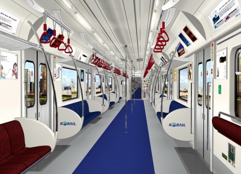 신형 전동열차 내부전경(객실간 출입문 통유리, LCD 모니터설치)