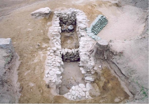 강릉 초당동 84-2번지 고분유적