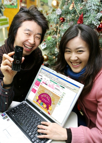 LG텔레콤 가입자가 LG텔레콤 사이트 내 ‘100% 돼지 당첨의 날’ 이벤트 페이지에서 상품권 응모 후 당첨여부를 확인하는 모습.