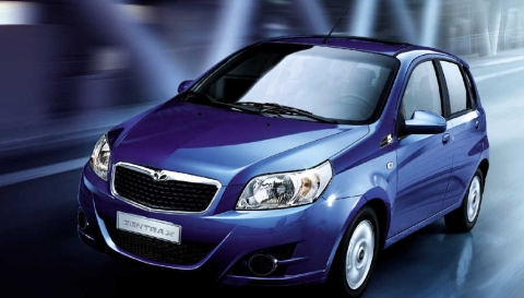 젠트라 엑스의 역동적인 주행 장면