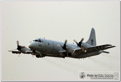 한국 해군에서 운용중인 P-3C 사진