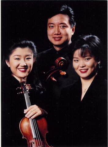 소마트리오 15주년 기념 콘서트 일시: 2007년 12월 13일(목) 8시 장소: 예술의전당 리사이틀홀 문의: 2195-5150