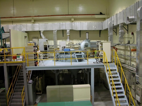 핵연료 가공시설의 핵심설비인 원심분무 장치