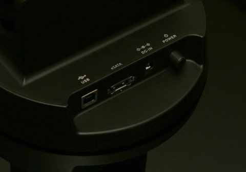 USB2.0 은 물론, eSATA 인터페이스 기본 장착