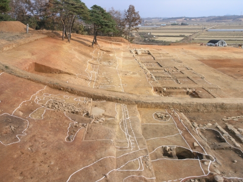 정원 석조시설 전경