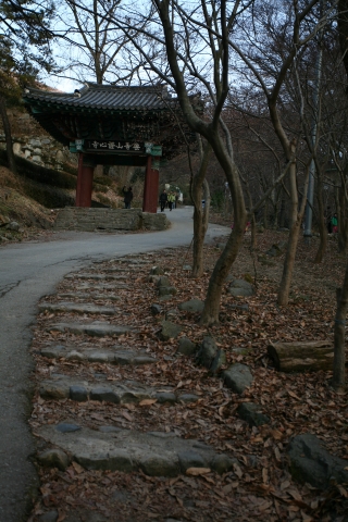 고즈넉한 증심사 일주문