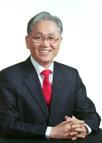 류시문 총재님 사진입니다.