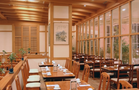 한식당 전경