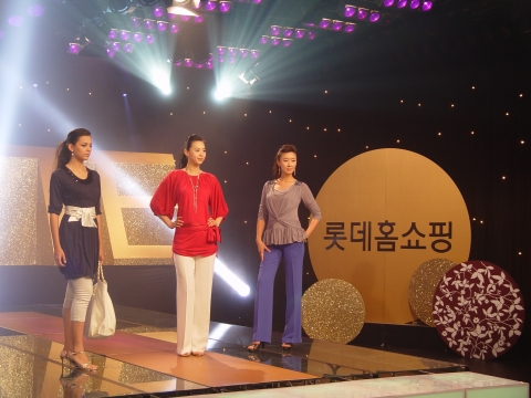 롯데홈쇼핑 방송장면