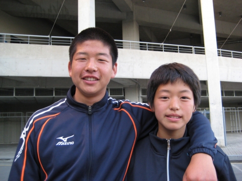 금메달, 은메달을 차지한 남자 중학부 김경현(충남 홍성중 2) 학생과 여자초등부 김민지(충남 홍남초 5)학생 남매