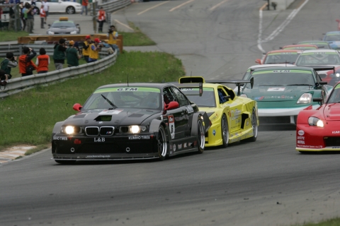 이번경기에서 선전이 예상되는 리레이싱의 BMW M3 GTR